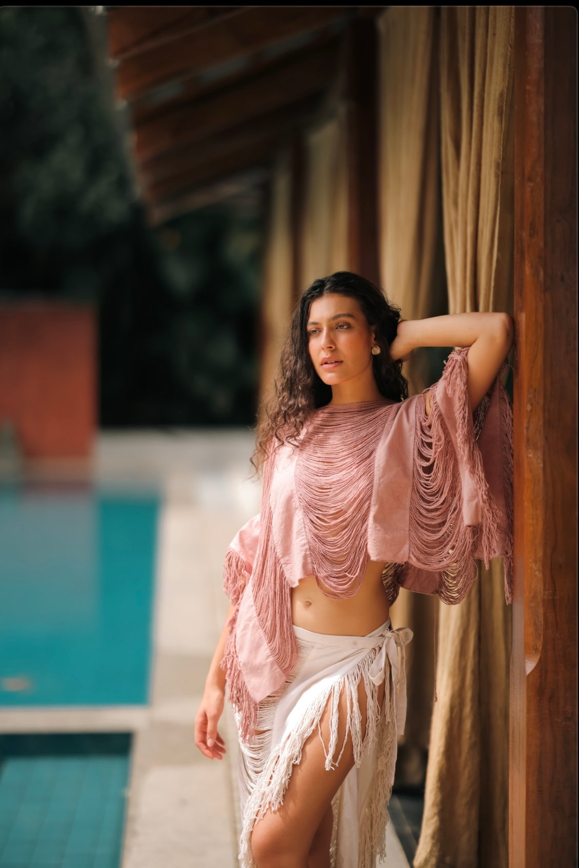Nooré Blush Cape